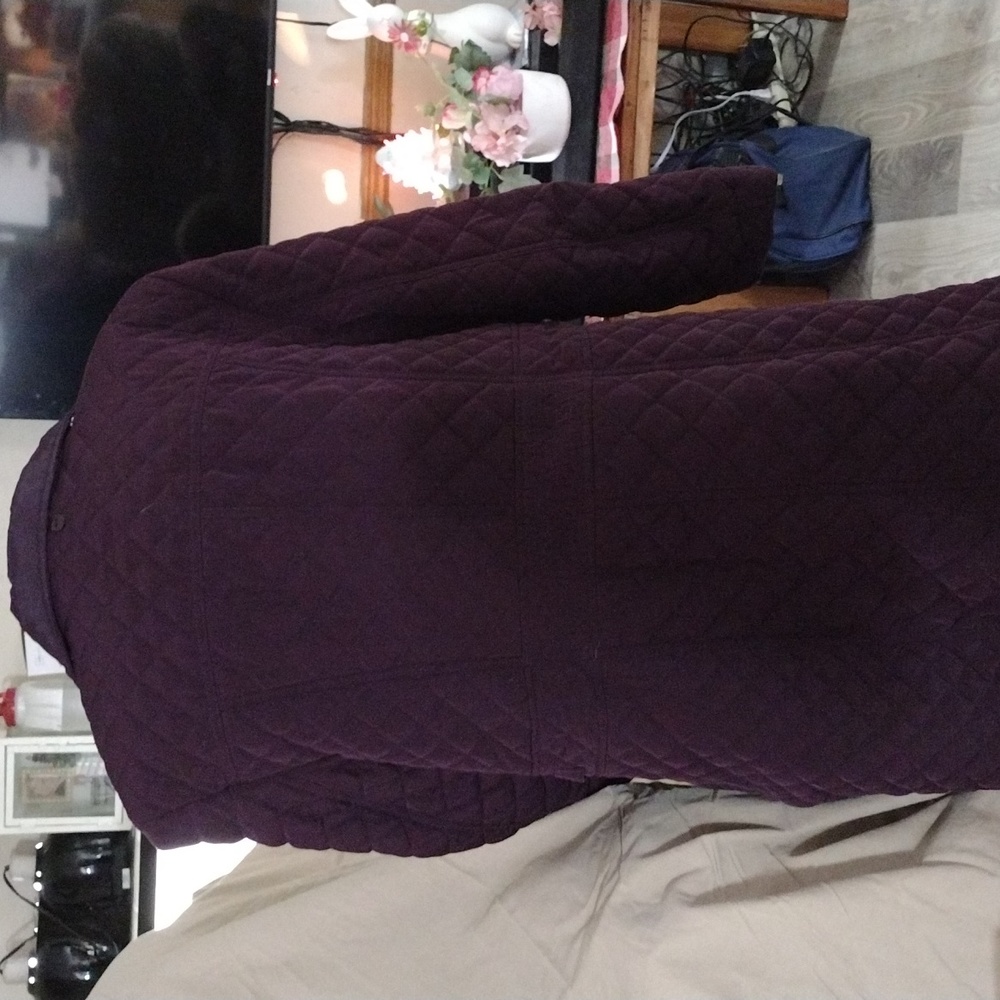 Coat - Picture 2 of 3